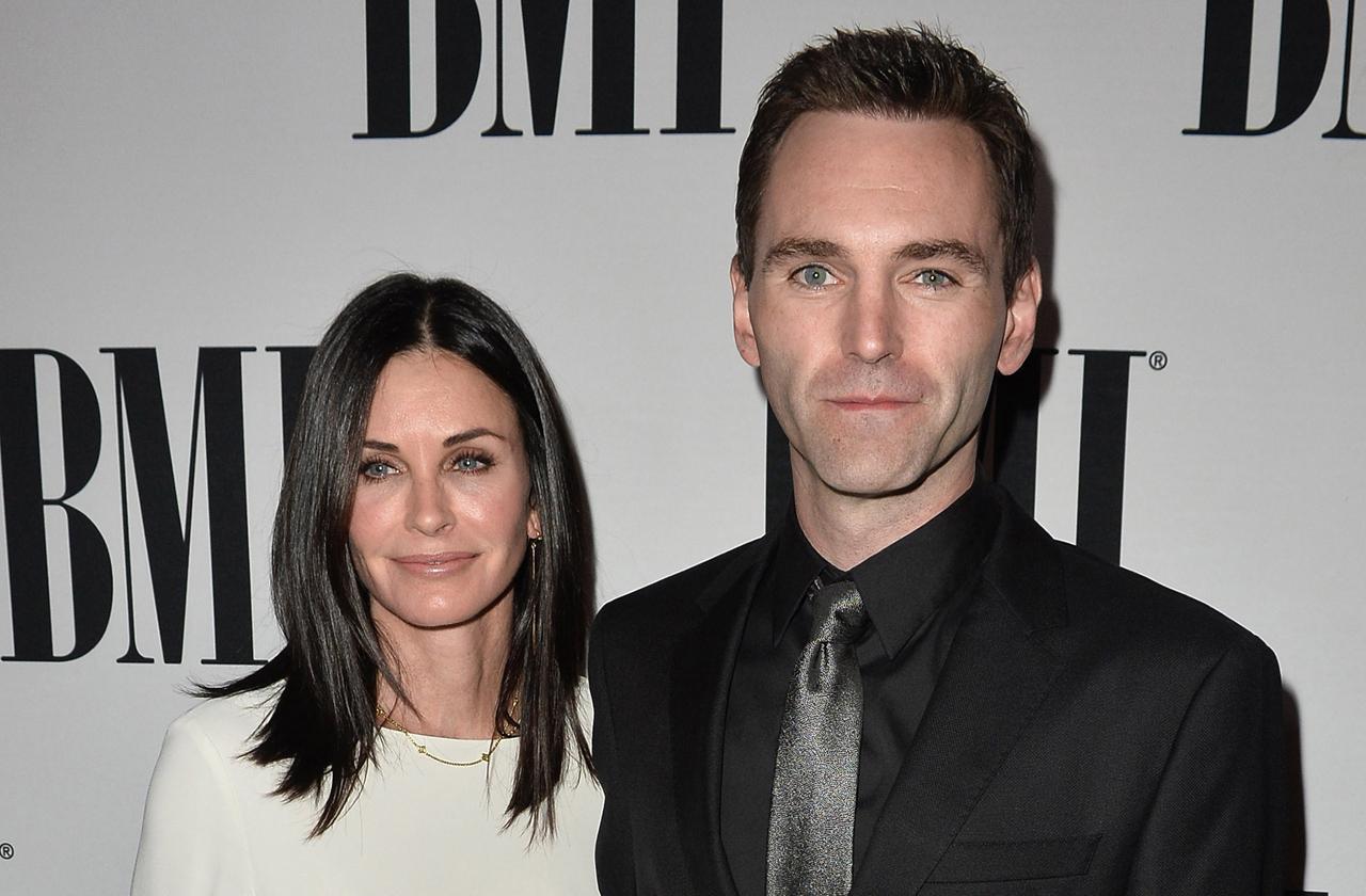 //courteney cox  Ready For Marriage and a baby