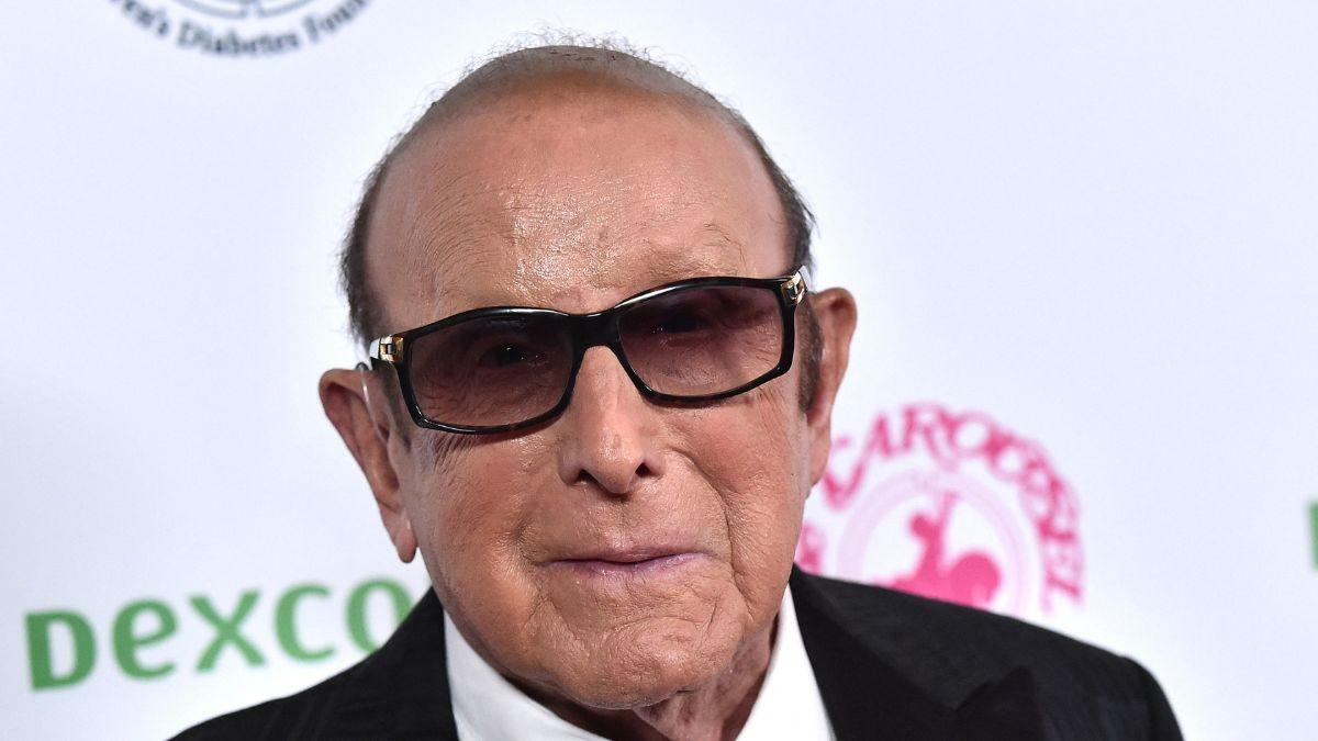 Photo of Clive Davis