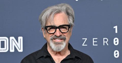 Robert Carradine's family sues the hospital, alleging failures contributed to the actor's suicide death.
