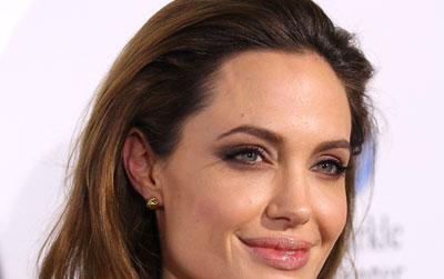 //angelina jolie wenn