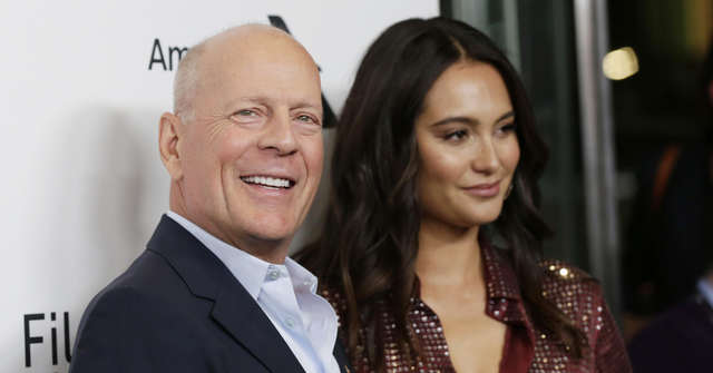 Bruce Willis Used Earpiece While Filming Movie In 2020