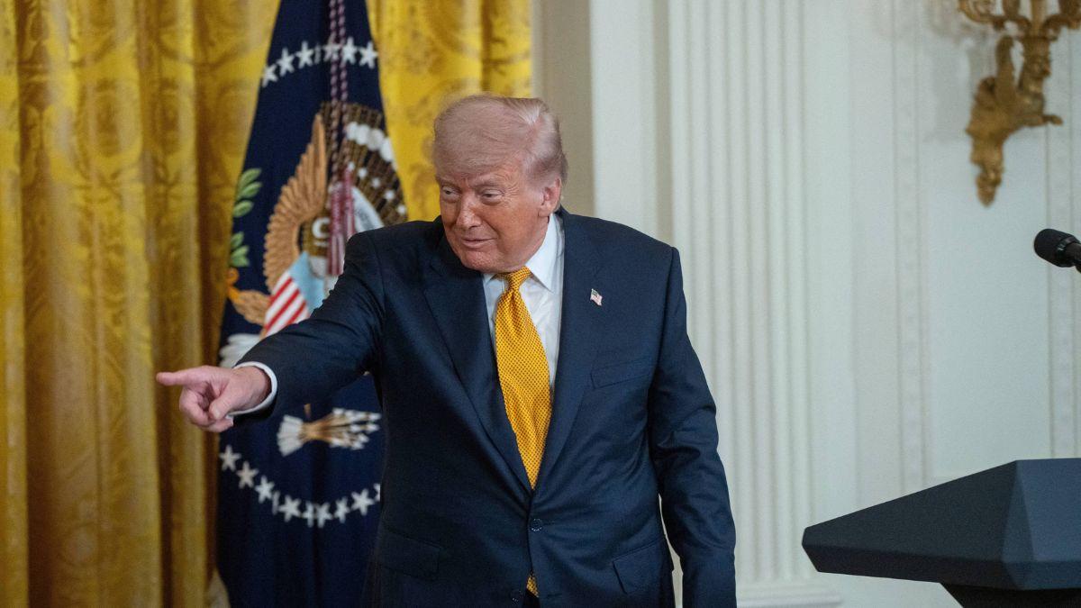 Trump's doctor and members of the current administration has insisted the POTUS is in good health.