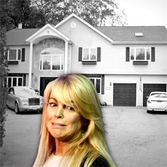 //d lohan long island house foreclose sq