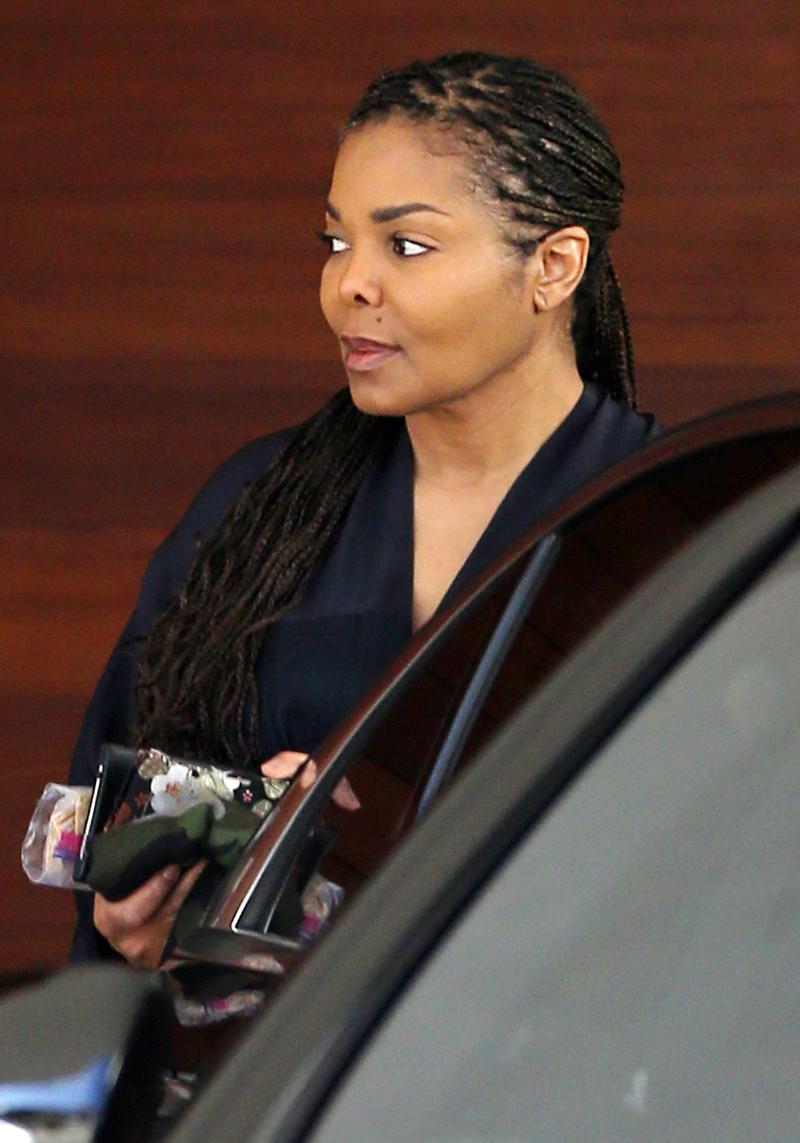 Janet Jackson Pregnant Baby Bump