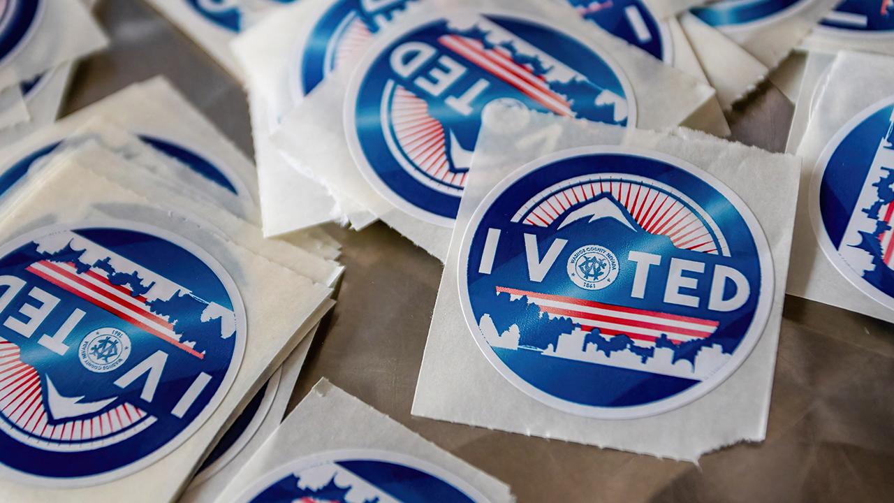 Early voting in Tennessee began in October 2026.