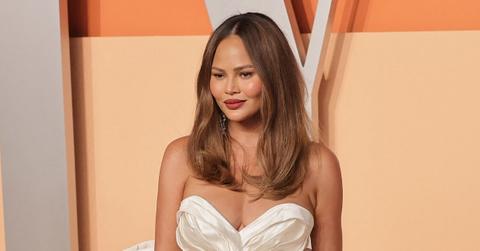 chrissy teigen falls off wagon sobriety struggles