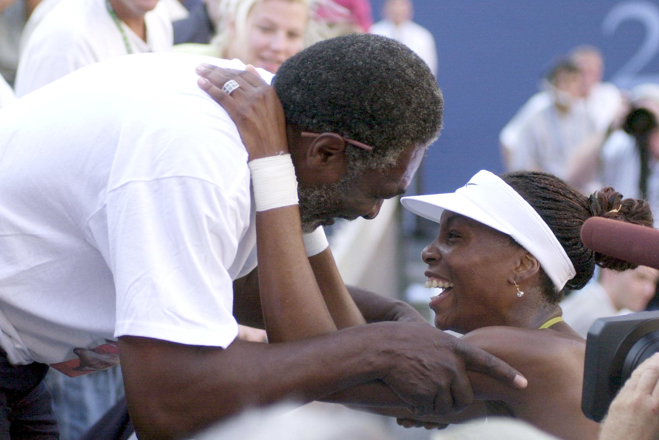 Serena Williams All Smiles Despite 'Incapacitated' Dad Richard Being Cared  For By 'Criminal' Son