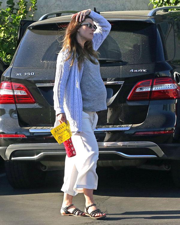 //jessica biel post baby body justin timberlake