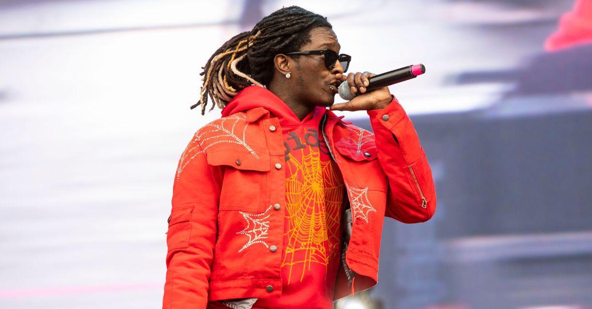 rapper gunna surrenders authorities georgia rico gang charges jpg