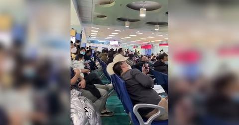 Photo of overcrowded hospital in China