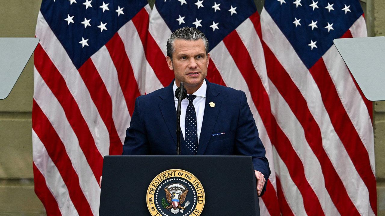 Pete Hegseth was called out for his actions toward Senator Mark Kelly.