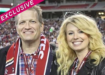 //drew carey fiancee split twitter