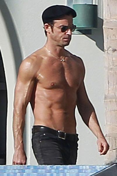 //justin theroux fameflynet