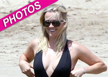 //reesewitherspoon swimsuit flynet
