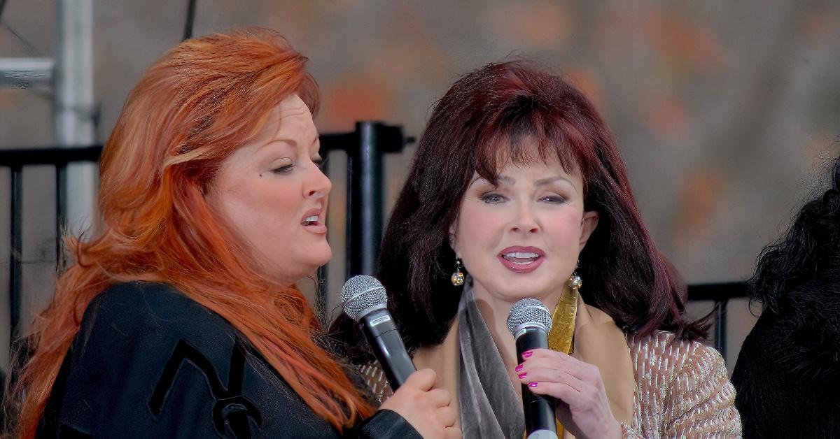 naomi judd farewell tour stress pressure over the edge suicide