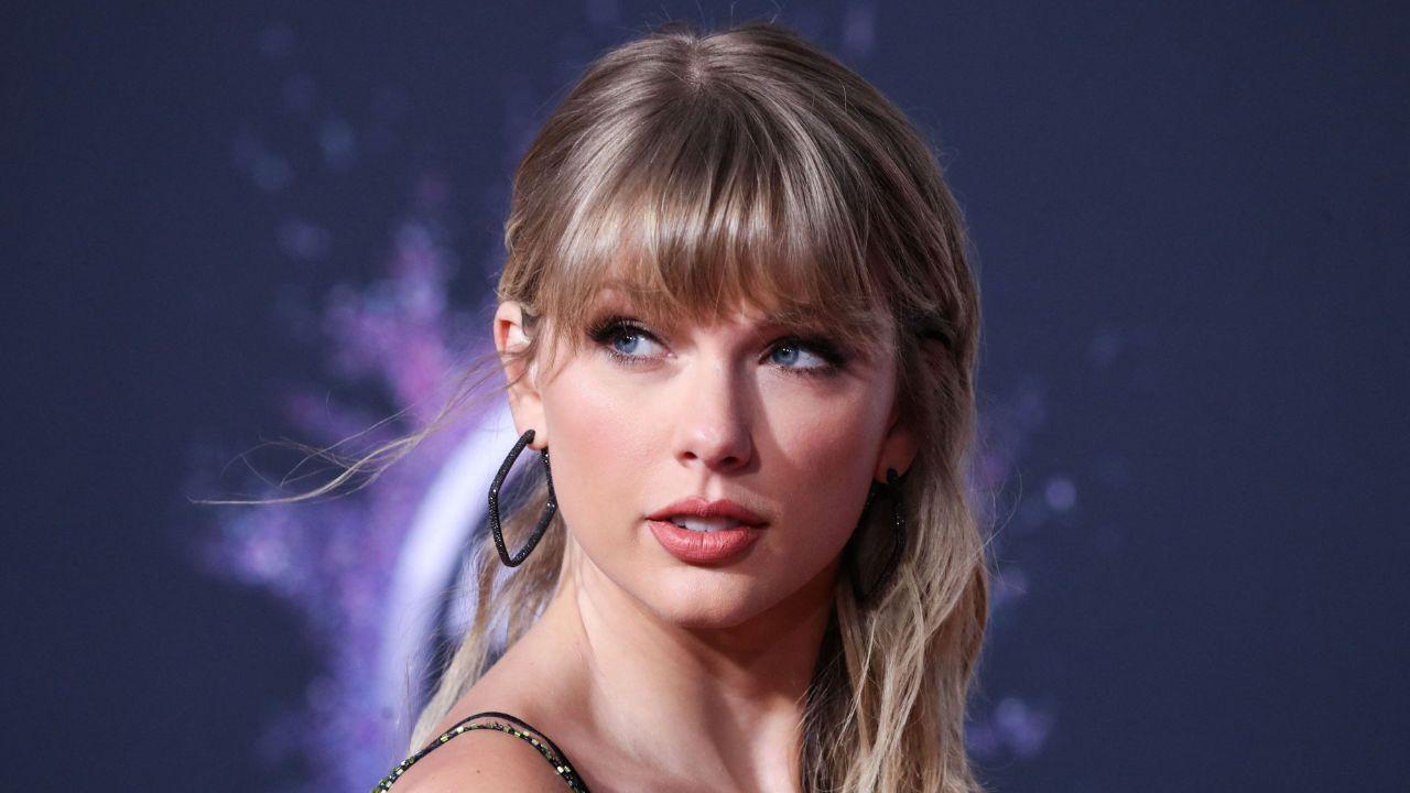 Swift reportedly felt 'completely betrayed' after trusting guests to respect her privacy.
