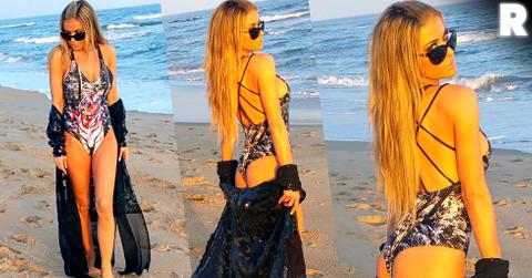 Carmen Electra Swimsuit Photos