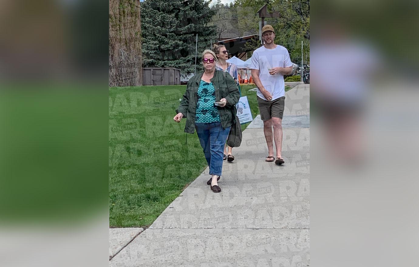 Janelle Brown Strolls Through A Flagstaff Farmer’s Market By Herself On Mother’s Day