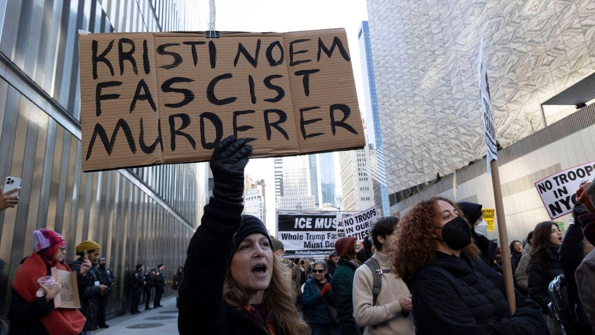 Photo of Kristi Noem Protest