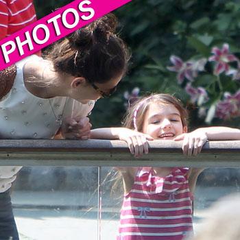 //katie holmes suri cruise zoo sn