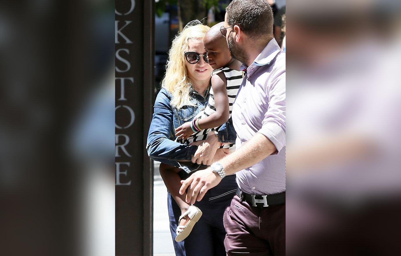 Madonna Leaves Kabbalah With Her Kids