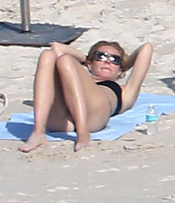 Gwyneth Paltrow Mexico Bikini