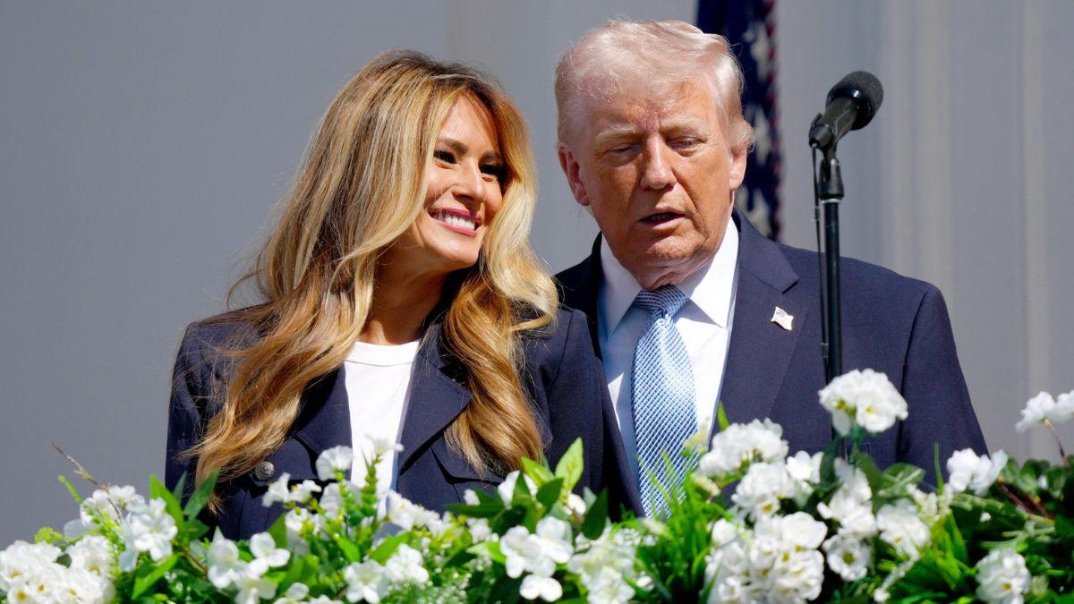 Photo of Donald Trump, Melania Trump