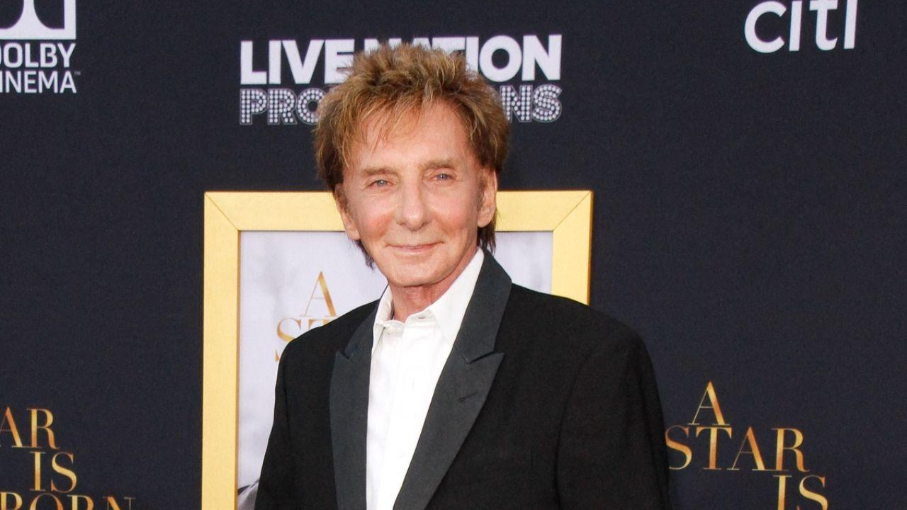 Photo of Barry Manilow