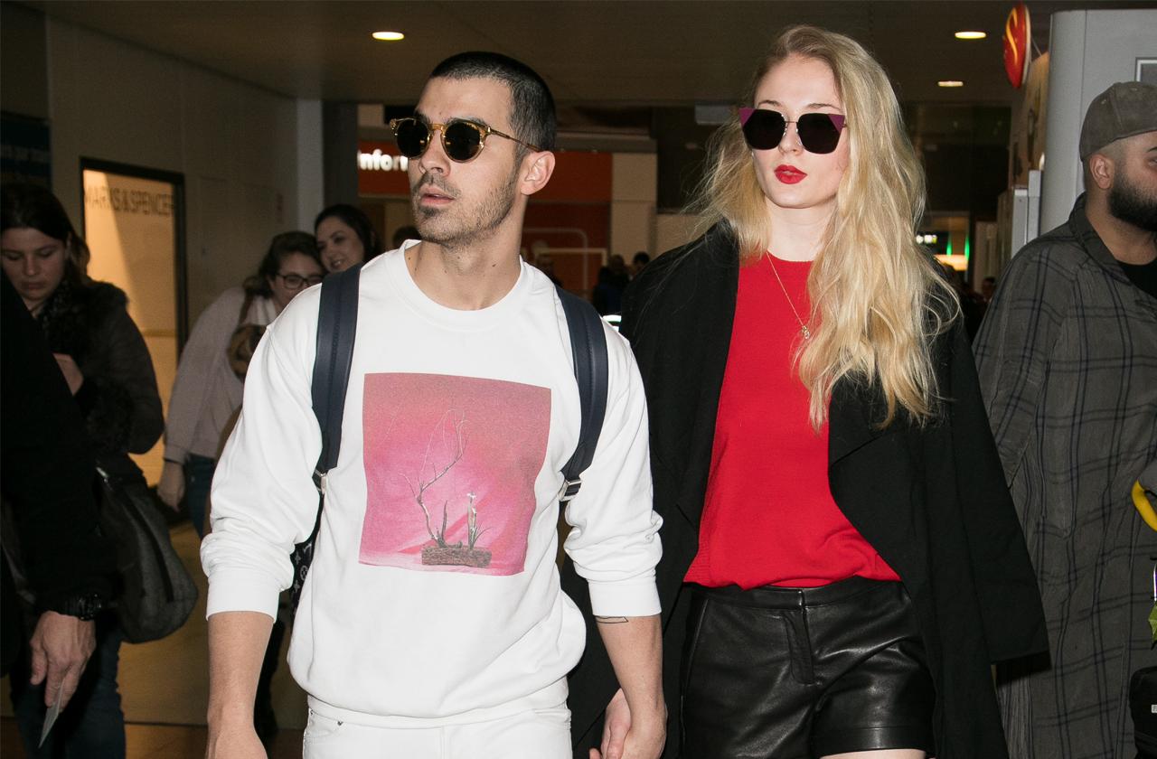 //joe jonas and sophie turner get engaged pp