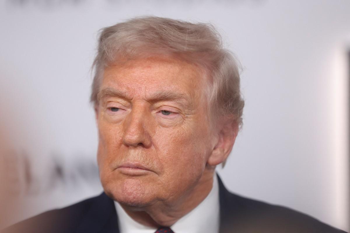 Quaid reportedly believes his support for Donald Trump could affect future film and television opportunities.
