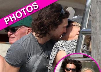 //sharon stone kiss boyfriend