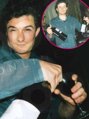 //exclusive photos orlando bloom letting loose partying hard ian mckellans dinner party  gal