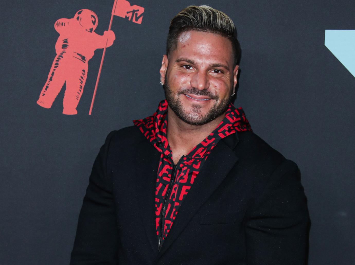 ronnie ortiz magro gallery pic