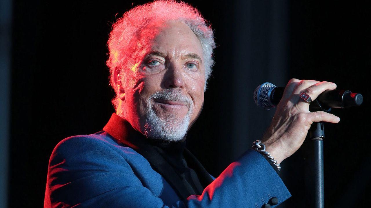 Photo of Tom Jones