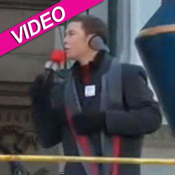 Scott McCreery's Thanksgiving Lip Sync Disaster