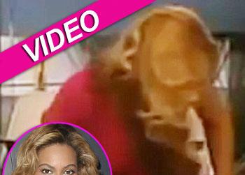 //beyonce baby bump snl splash
