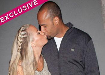//kendra wilkinson marriage hank baskett