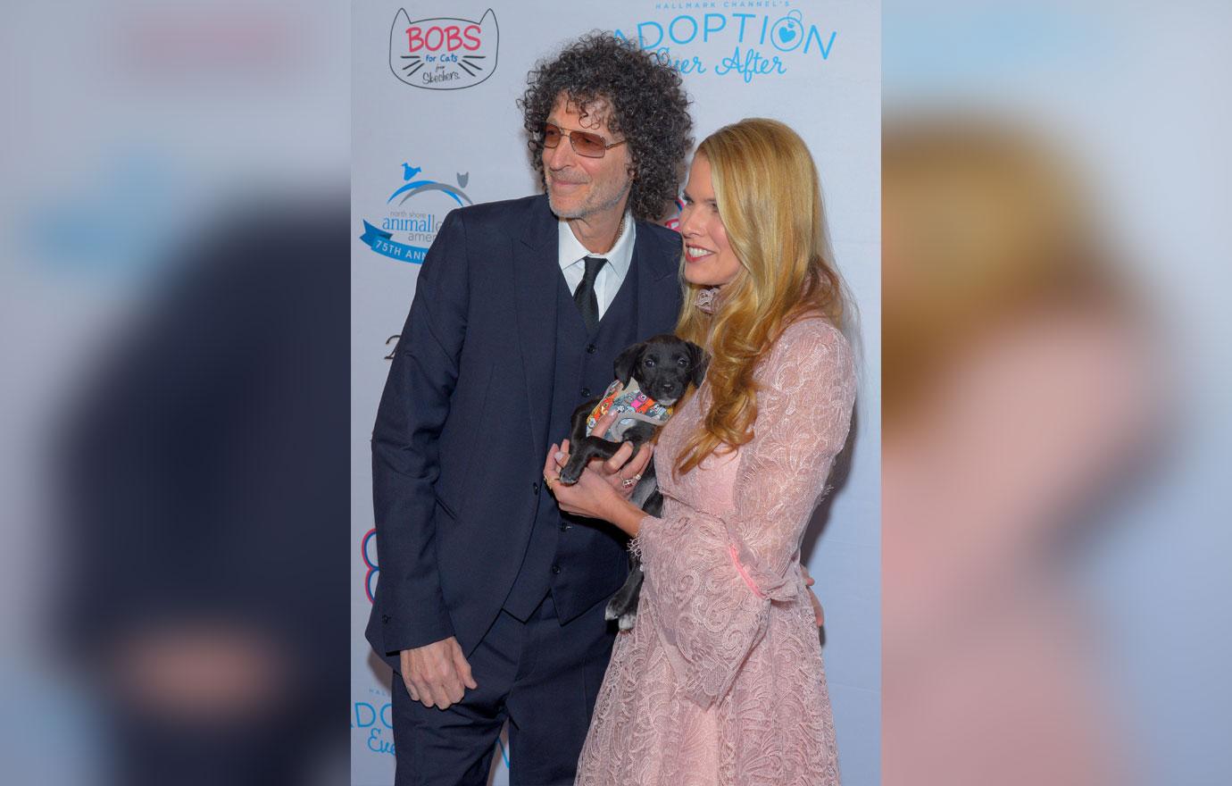 Howard Stern Attends Event After Friend's Death