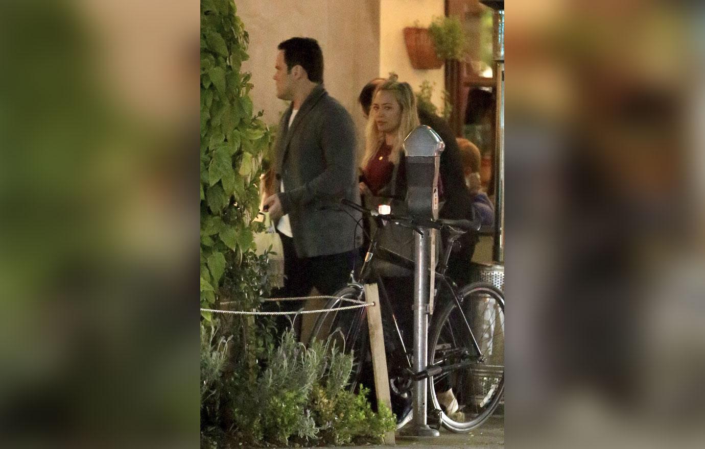 //hilary duff ex husband mike comrie dinner rape scandal