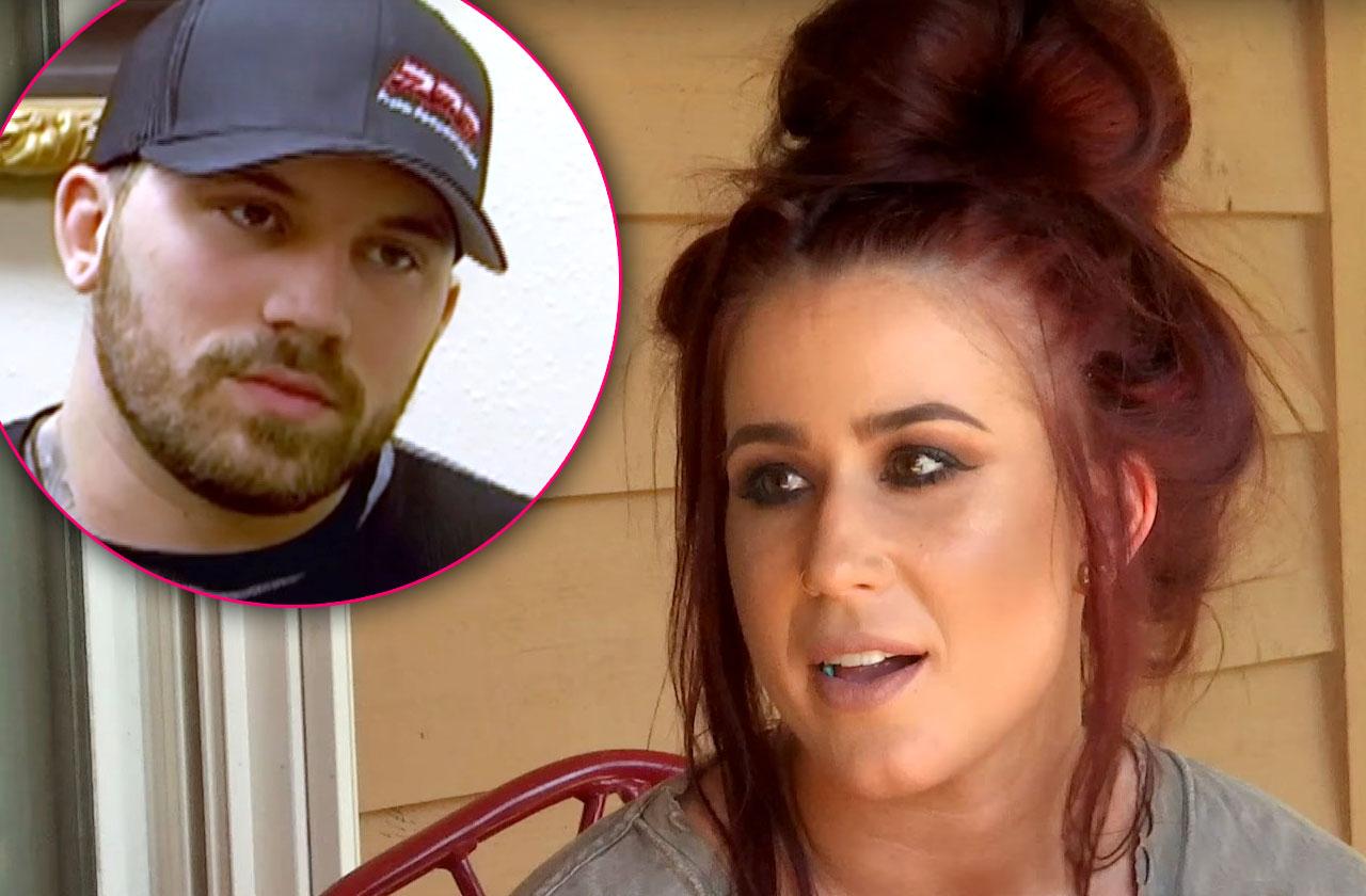 //chelsea houska baby daddy adam lind warrant out for arrest teen mom  pp