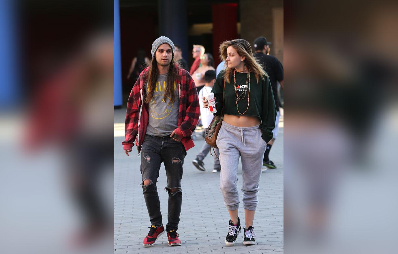 Paris Jackson Has Date With Boyfriend After Suicide Attempt