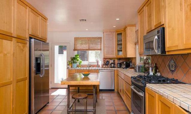 Justin Bartha Lists LA Home