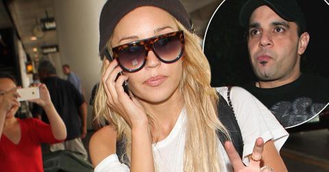 //amanda bynes severs ties with sam lutfi