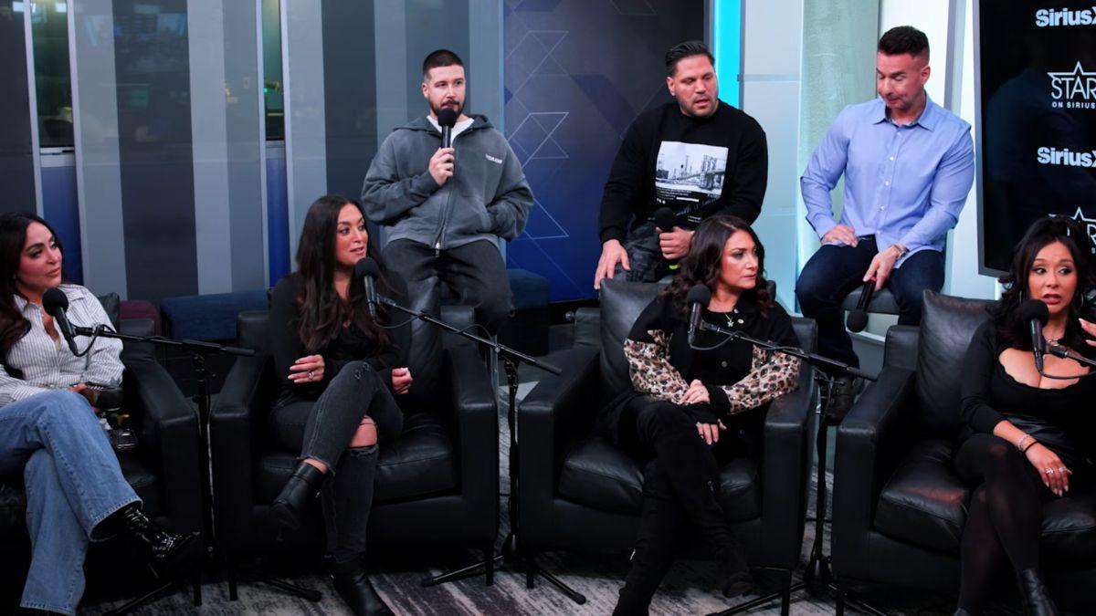 Photo of 'Jersey Shore' cast