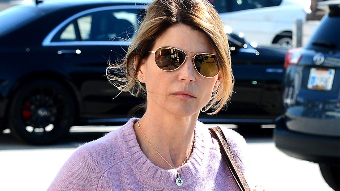 Lori Loughlin Looks Tired In Sunglasses Amid Admissions Case