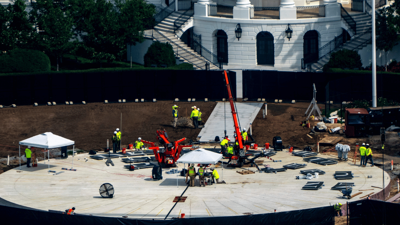 Photo of White House construction