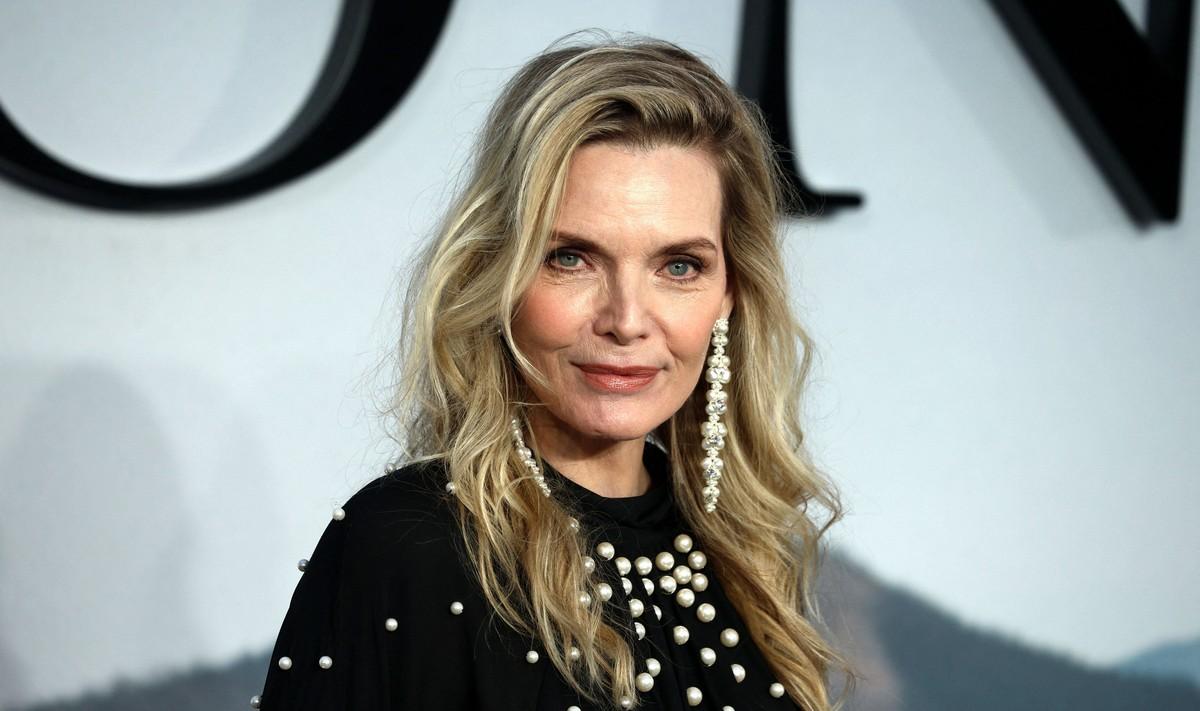 Michelle Pfeiffer regretted turning down 'Thelma & Louise' due to a scheduling conflict with 'Love Field.'