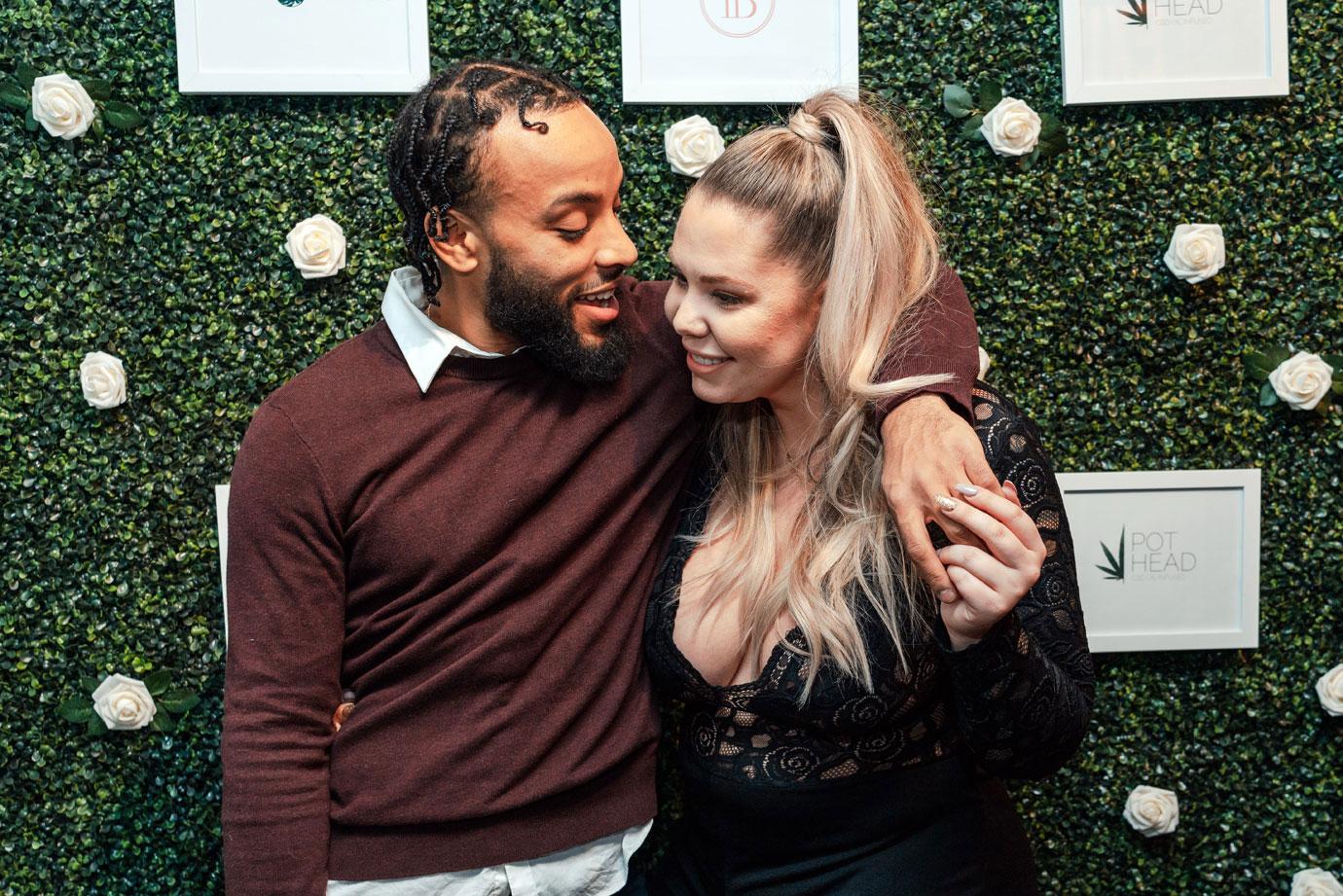 teen mom 2 star kailyn lowry defends baby daddy chris lopez mtv filming face blurring controversy