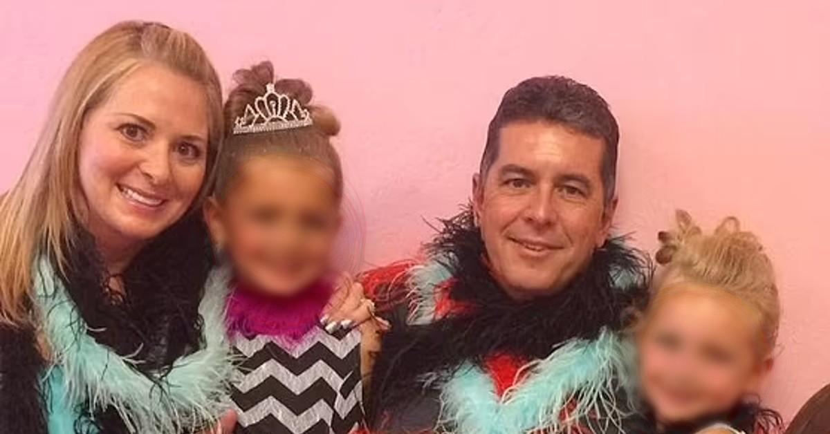 queen pin and husband accused of recruiting women to steal fb