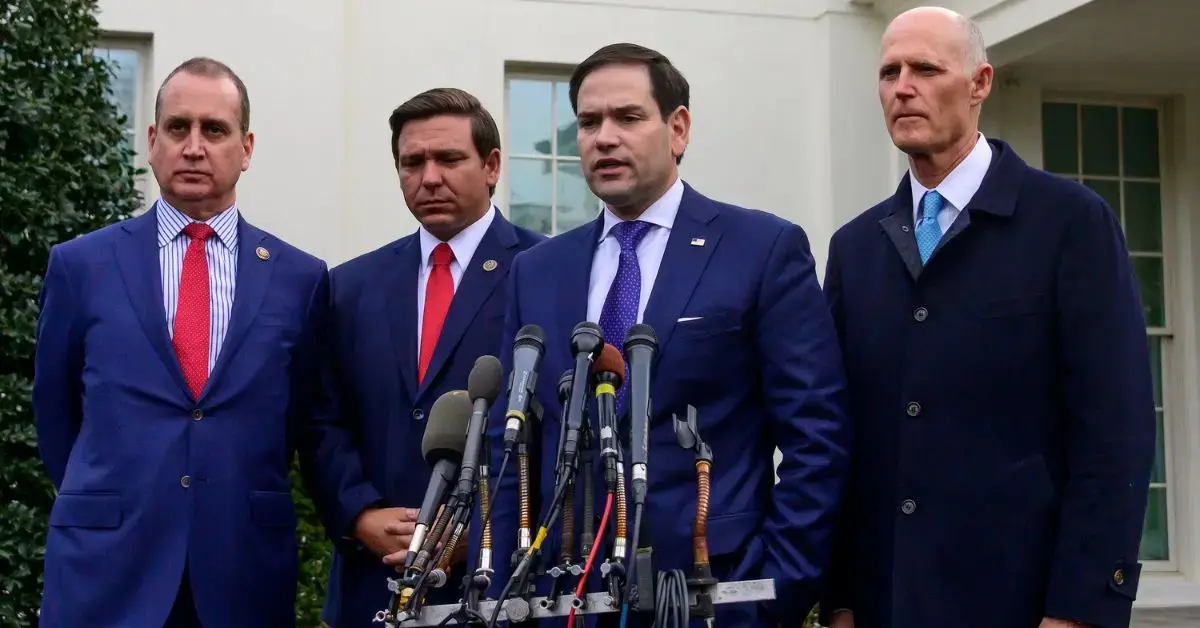 ron desantis snaps reporter pressed approach war ukraine jpg